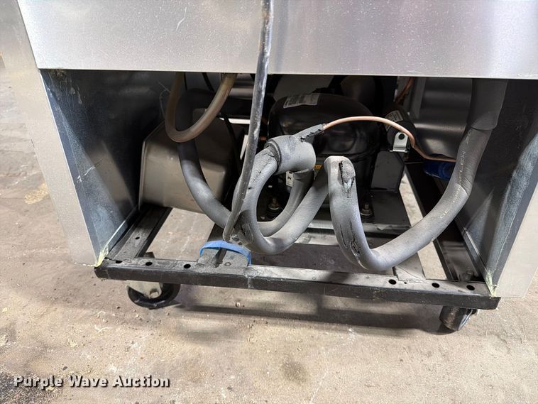 image for item FT6551 True T-23 refrigerator