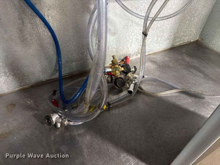 image for item FT6552 Beverage Air DD68-1-B kegerator