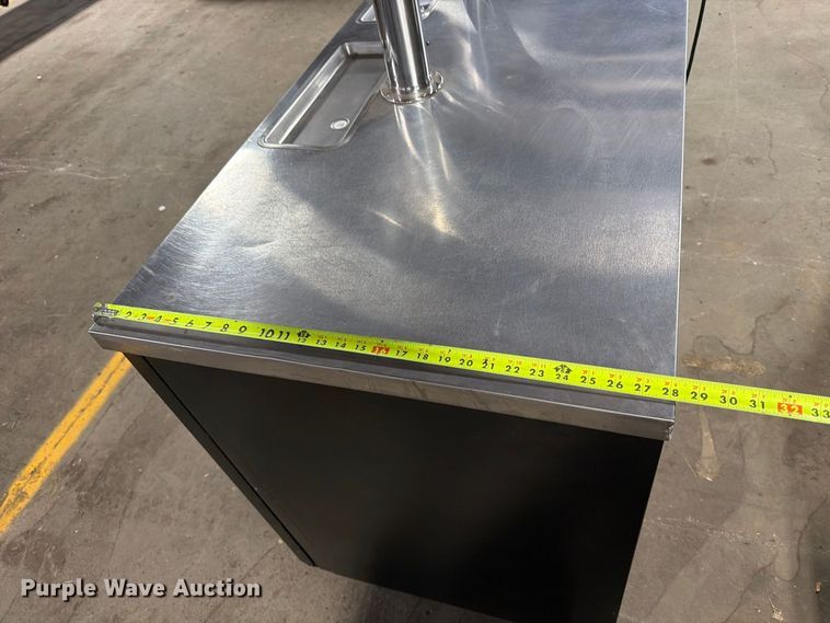 image for item FT6552 Beverage Air DD68-1-B kegerator