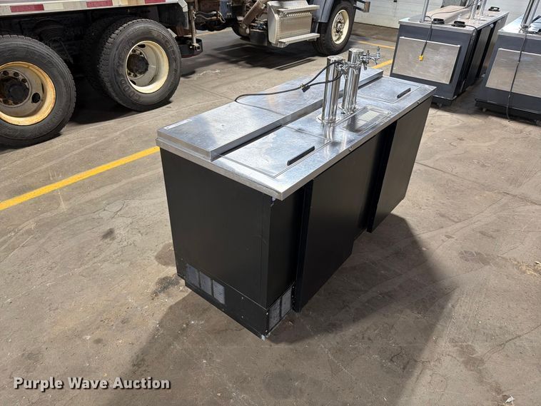 image for item FT6553 Beverage Air DD68C-1-B kegerator