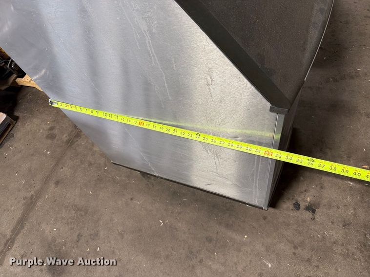 image for item FT6554 Manitowoc IY1004A-261 ice machine