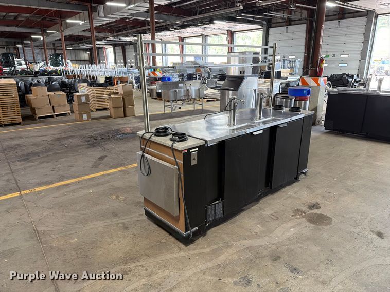 image for item FT6556 Beverage Air DD68-1-B kegerator
