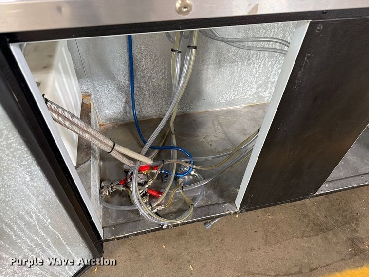 image for item FT6557 Beverage Air DD68-1-B kegerator 