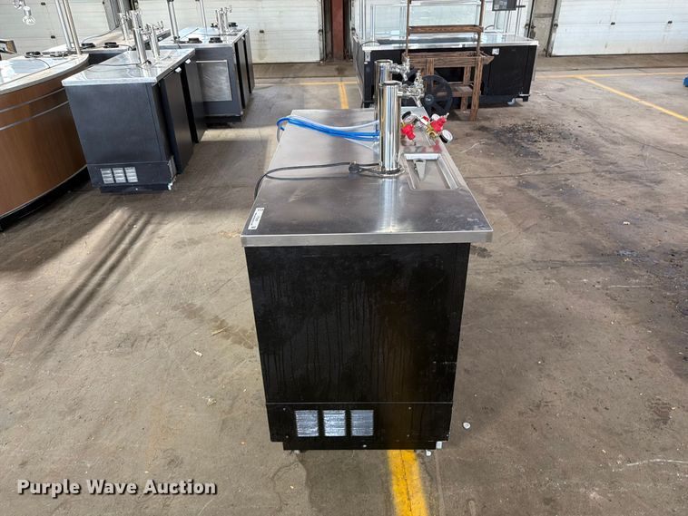 image for item FT6558 Beverage Air DD58-1-B kegerator