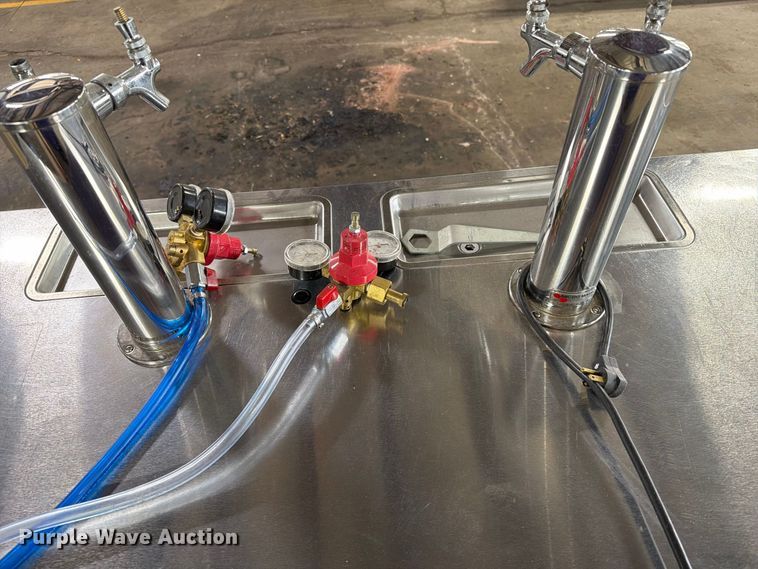 image for item FT6558 Beverage Air DD58-1-B kegerator