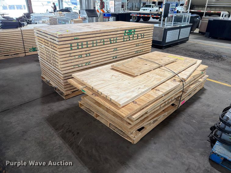 image for item FT6564 Plywood floor panels