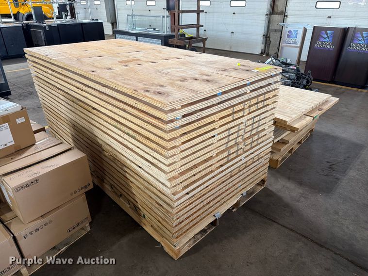 image for item FT6564 Plywood floor panels