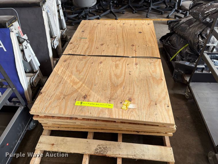 image for item FT6564 Plywood floor panels