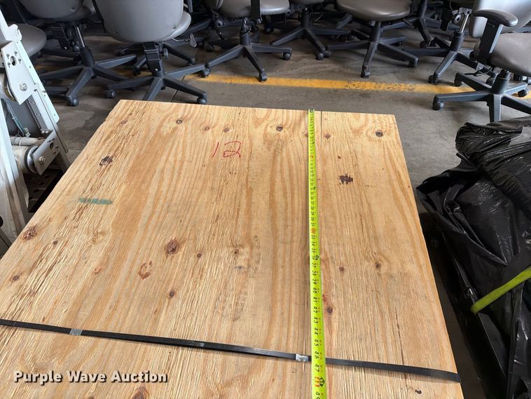 image for item FT6564 Plywood floor panels