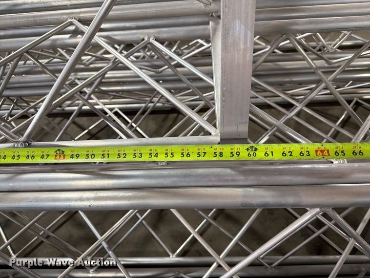 image for item FT6569 Metal Tri-Trusses