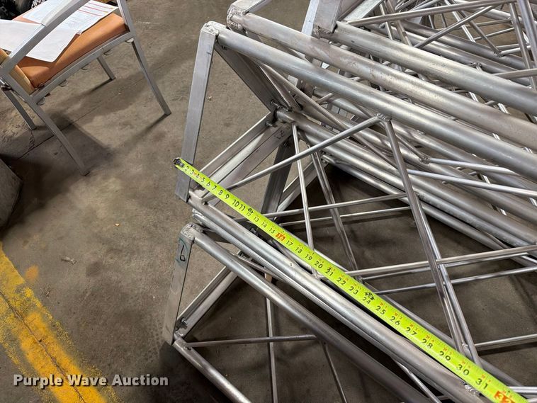 image for item FT6569 Metal Tri-Trusses
