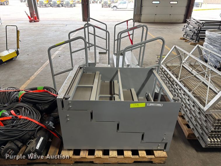 image for item FT6570 Metal stairs