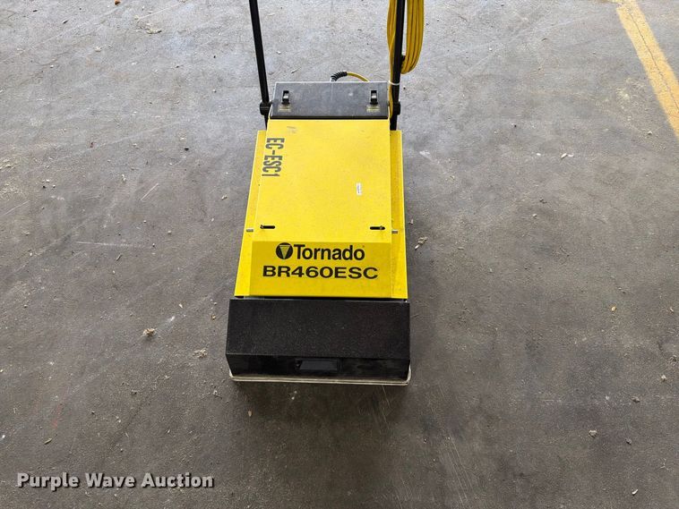 image for item FT6573 Tornado BR460ESC escalator cleaner