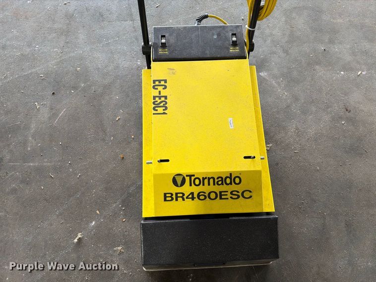 image for item FT6573 Tornado BR460ESC escalator cleaner