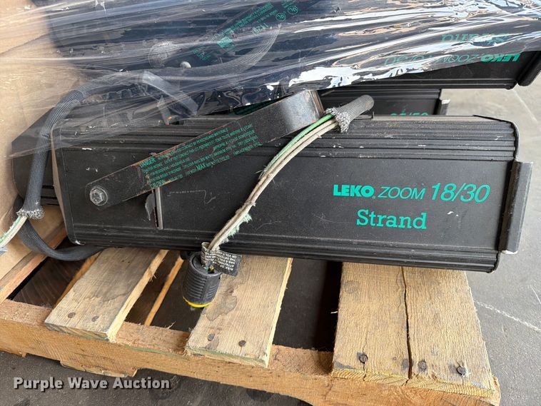 image for item FT6576 Stage lighting
