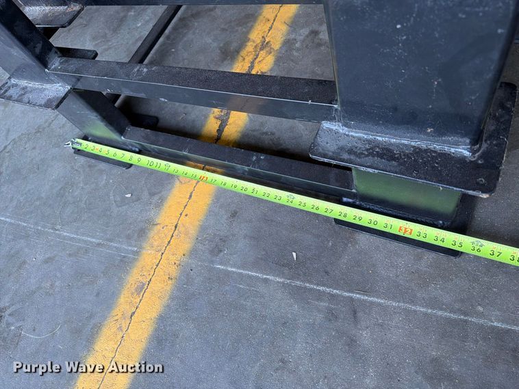 image for item FT6579 Metal stands