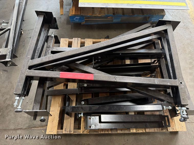 image for item FT6579 Metal stands