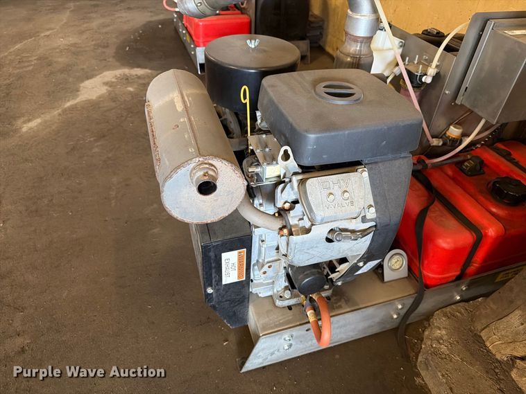 image for item FT6581 2015 Guardian 190ES sprayer