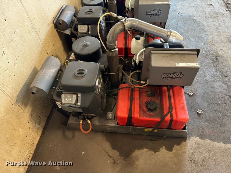 image for item FT6582 2015 Guardian 190ES sprayer
