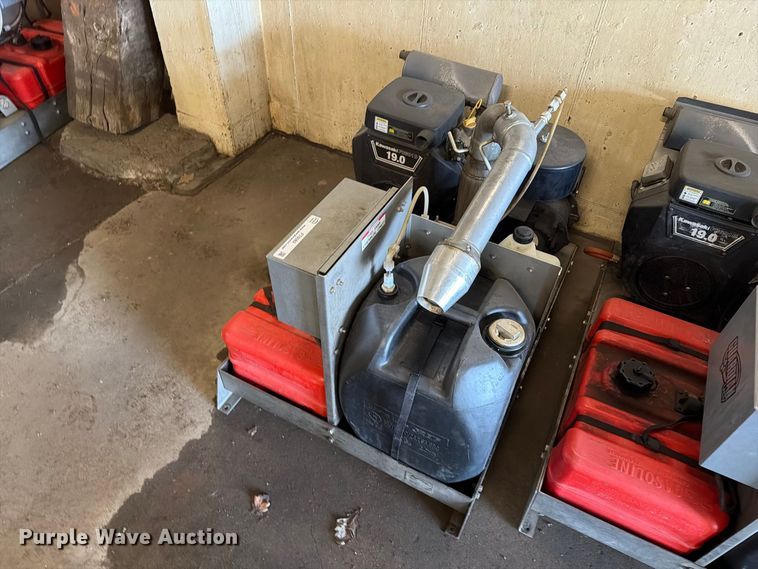 image for item FT6582 2015 Guardian 190ES sprayer