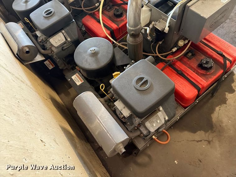 image for item FT6582 2015 Guardian 190ES sprayer