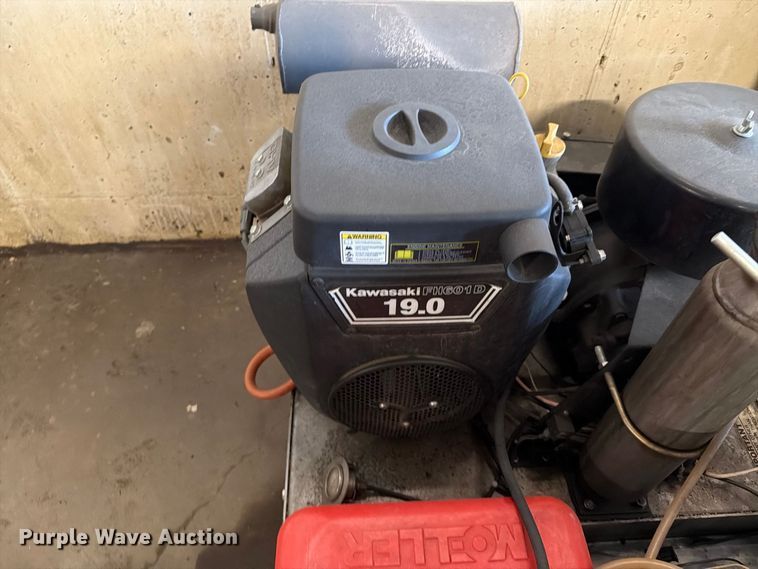 image for item FT6582 2015 Guardian 190ES sprayer
