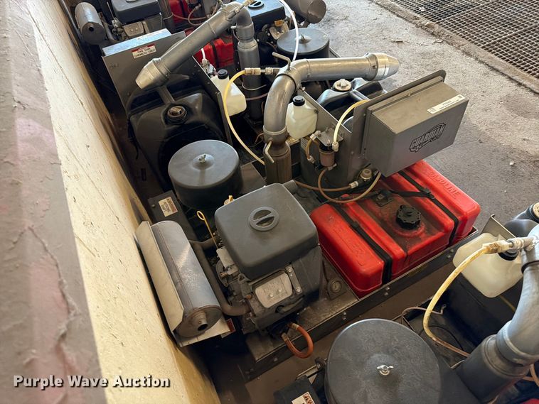 image for item FT6583 2015 Guardian 190ES Sprayer