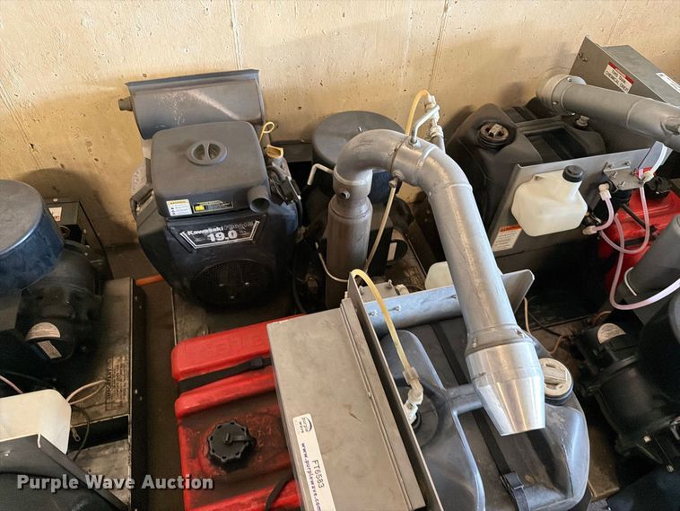 image for item FT6583 2015 Guardian 190ES Sprayer