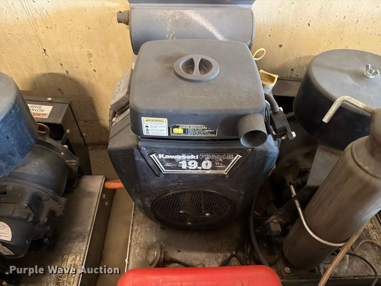 image for item FT6583 2015 Guardian 190ES Sprayer