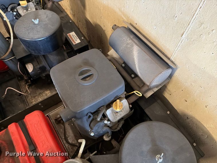 image for item FT6583 2015 Guardian 190ES Sprayer