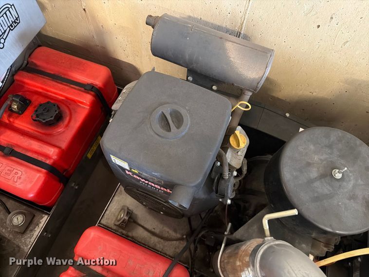 image for item FT6585 2015 Guardian 190ES sprayer