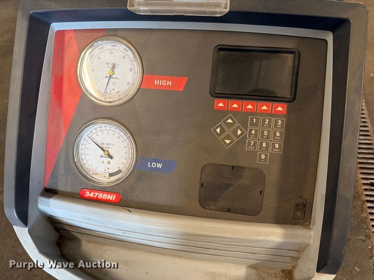 image for item FT6588 Robinair 34788NI refrigerant recovery recycling machine