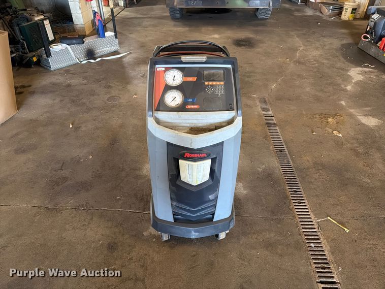 image for item FT6589 Robinair 34788NI refrigerant recovery recycling machine