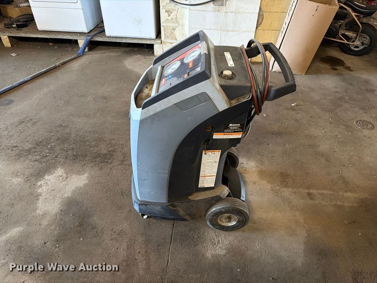 image for item FT6589 Robinair 34788NI refrigerant recovery recycling machine