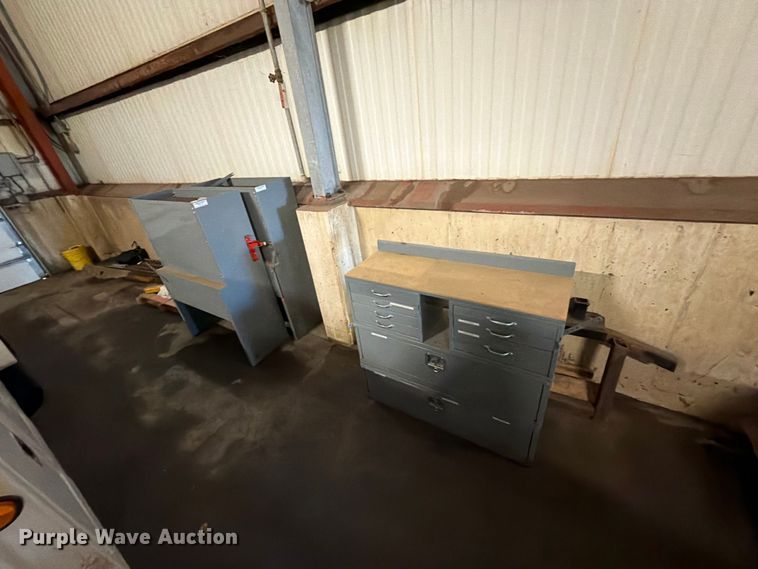 image for item FT6591 (3) American Van Equipment toolboxes