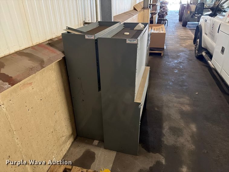 image for item FT6591 (3) American Van Equipment toolboxes