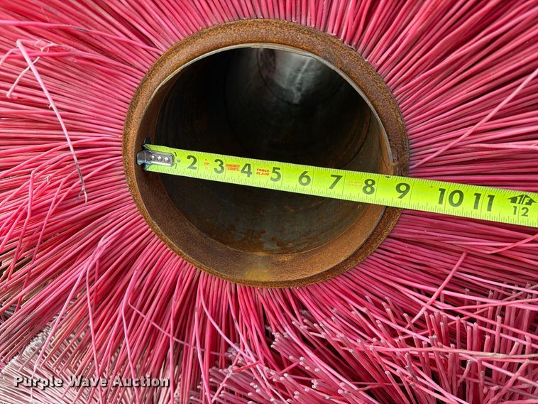 image for item FT6593 Approximately 38 brooms
