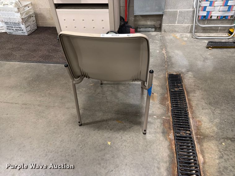 image for item FT6596 (81) chairs