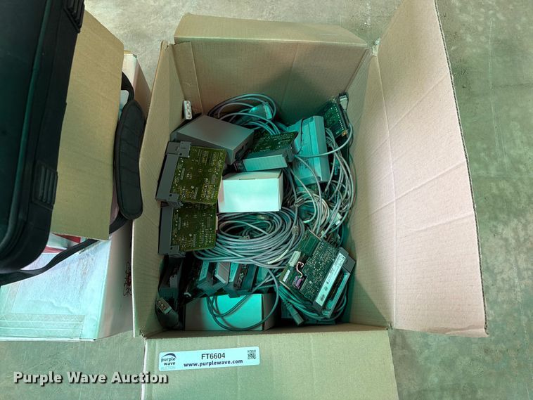image for item FT6604 Electronics