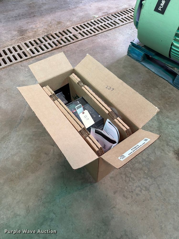 image for item FT6612 ABB Emax 2 circuit breaker