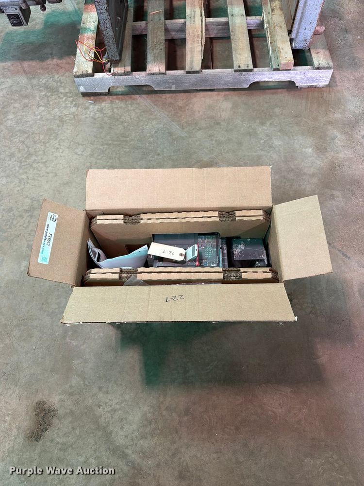 image for item FT6612 ABB Emax 2 circuit breaker