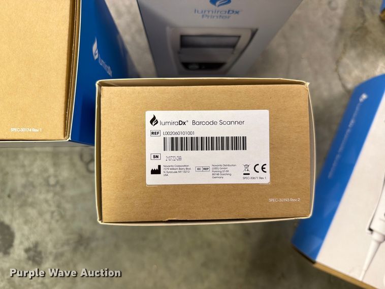 image for item FT6613 LumiraDX medical equipment