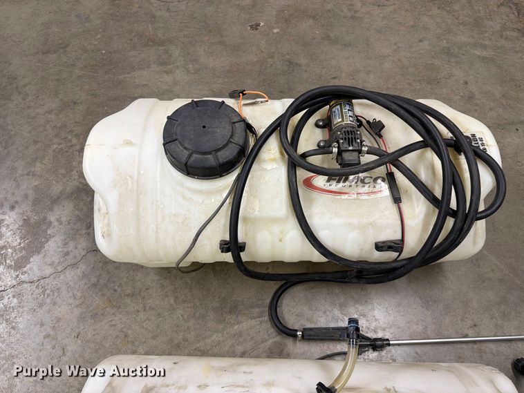 image for item FT6614 (2) sprayer tanks