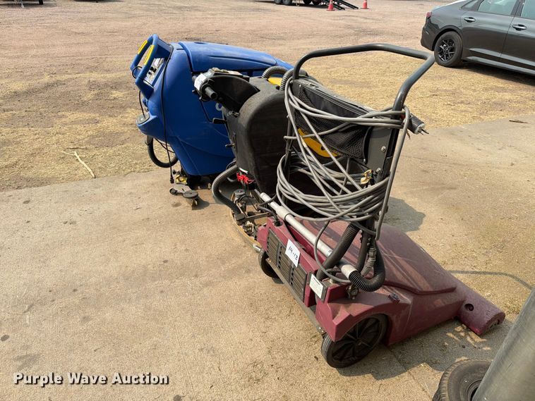 image for item FT6616 (3) floor scrubbers