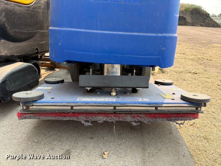 image for item FT6616 (3) floor scrubbers
