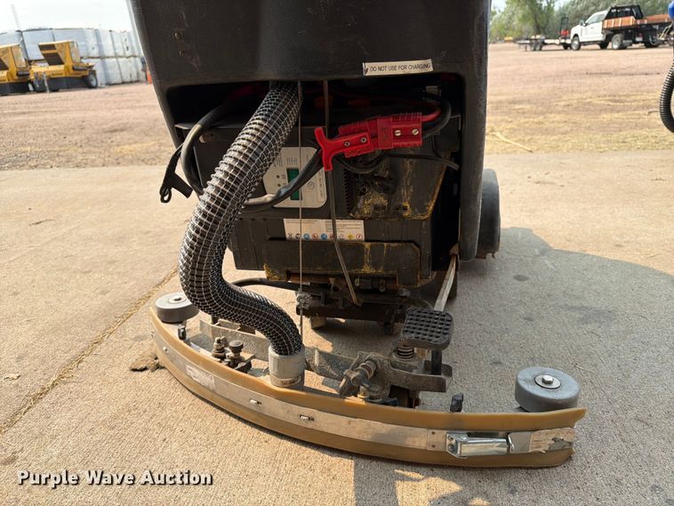 image for item FT6616 (3) floor scrubbers