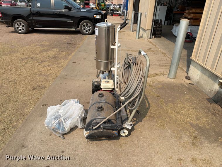 image for item FT6617 (2) pool cleaners