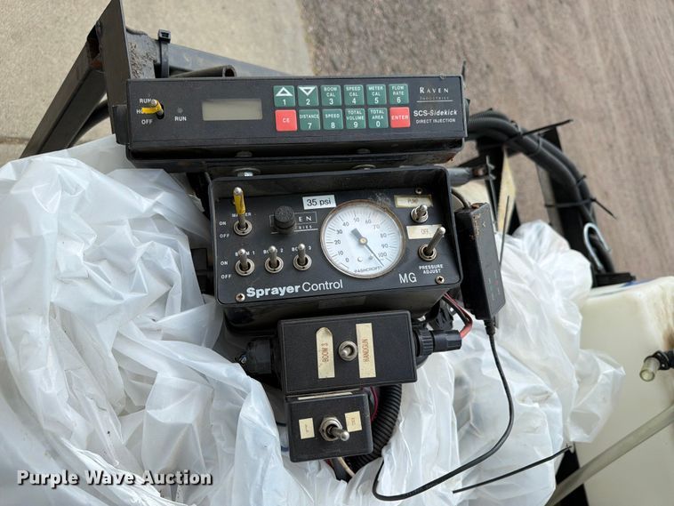 image for item FT6618 turf sprayer