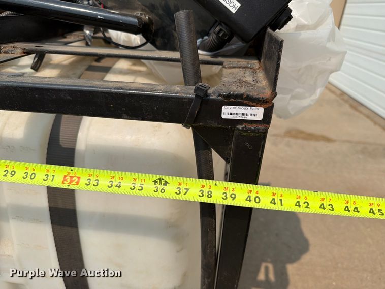 image for item FT6618 turf sprayer