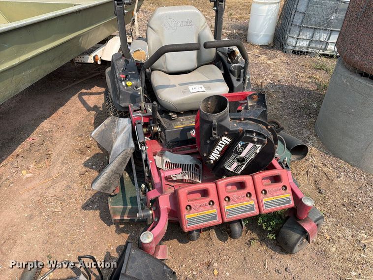 image for item FT6620 EXMark LZZ27KC526 ZTR lawn mower